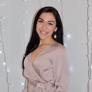 Meet your Posher, Victoria